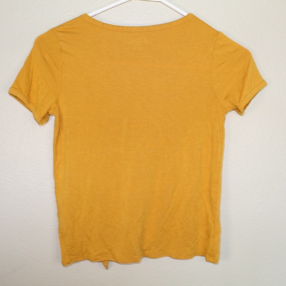 Art Class Kids Mustard Yellow Short Sleeve Tie-Front Tee Shirt - Size Medium - Picture 7 of 7